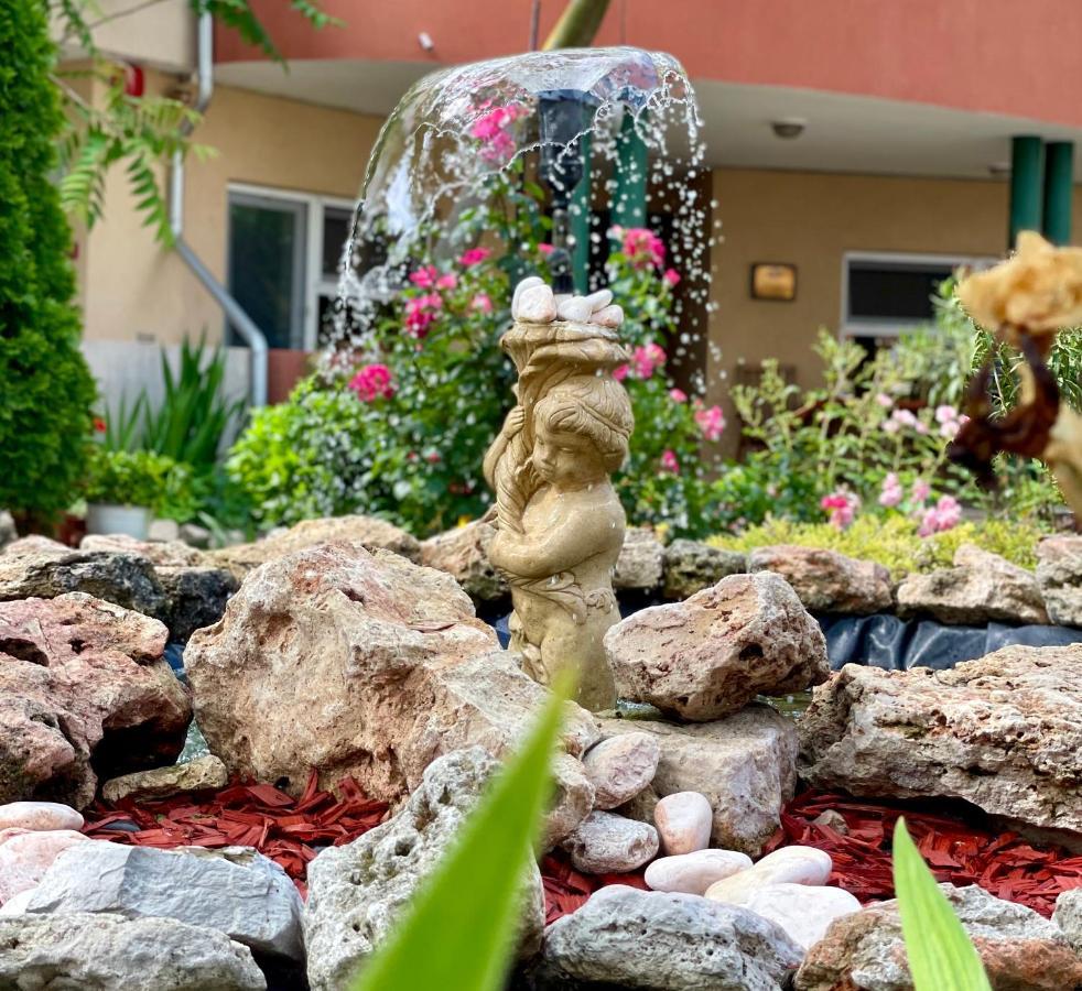Vamabel House Bed and Breakfast Vama Veche Εξωτερικό φωτογραφία